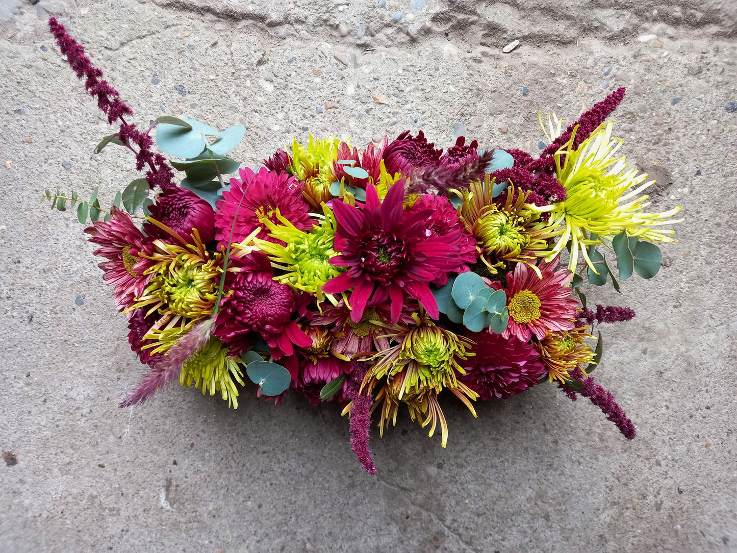 Bloemstuk chrysanten - 30 cm