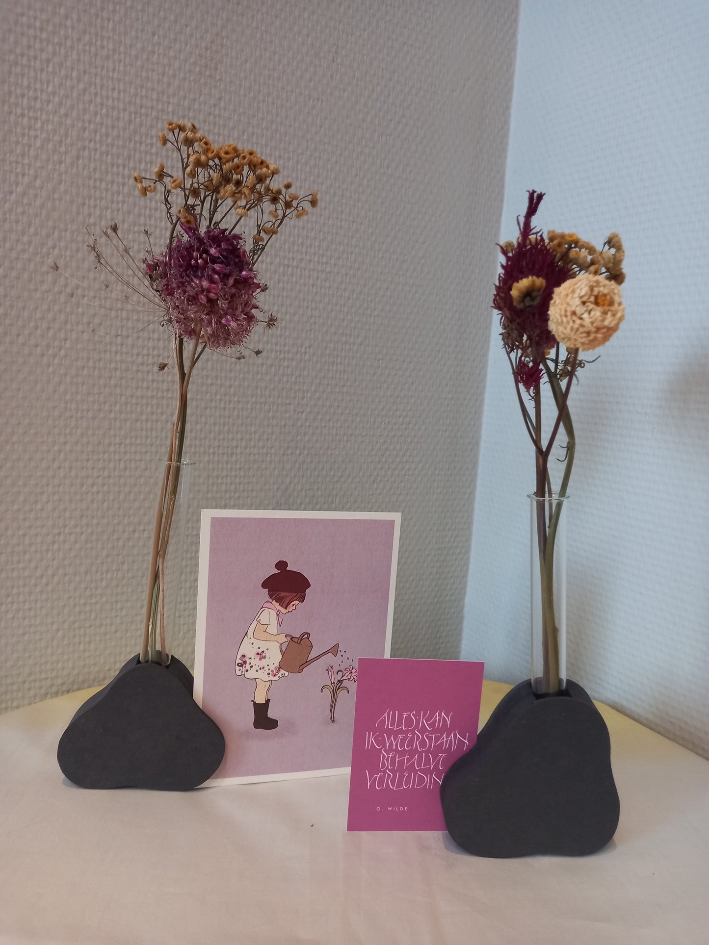 Kaarthouder wolkjes met droogbloemen