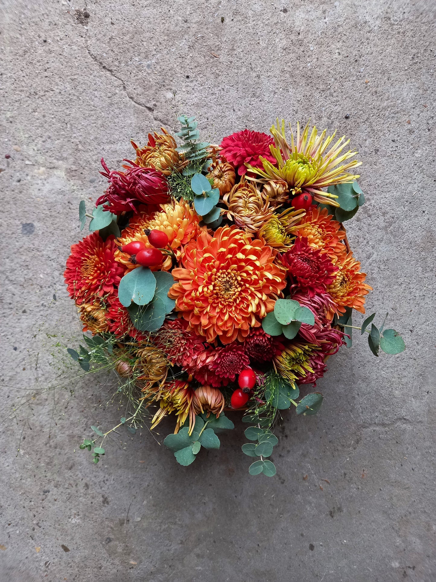 Bloemstuk chrysanten - 20 cm